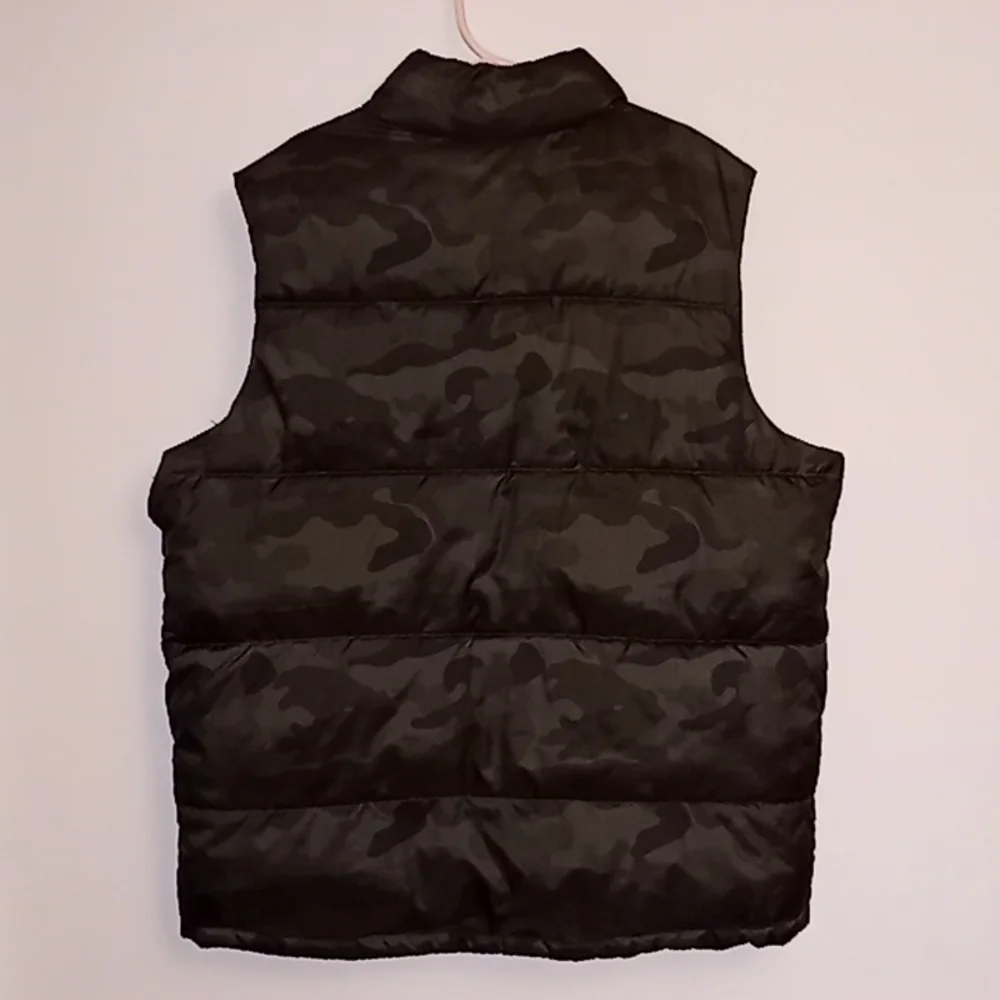 Old Navy Camo Vest Size Large 10/12